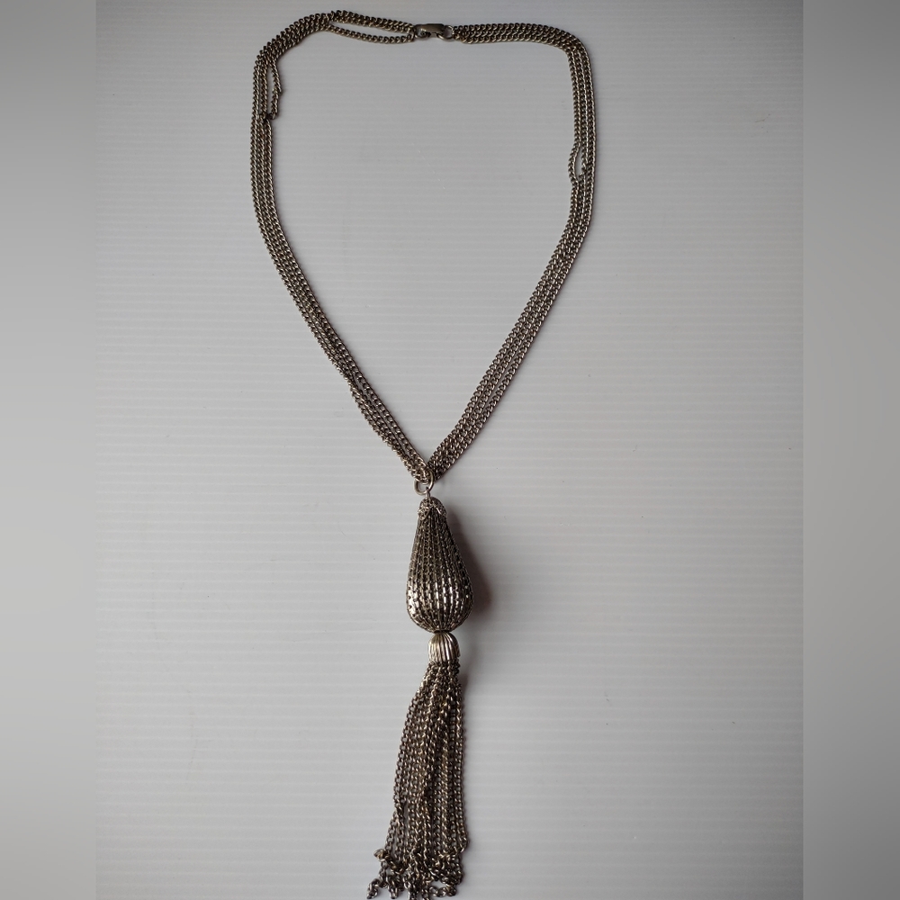 Vintage tassle necklace